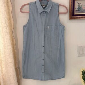 Abercrombie & Fitch Blue and White Striped Shirt